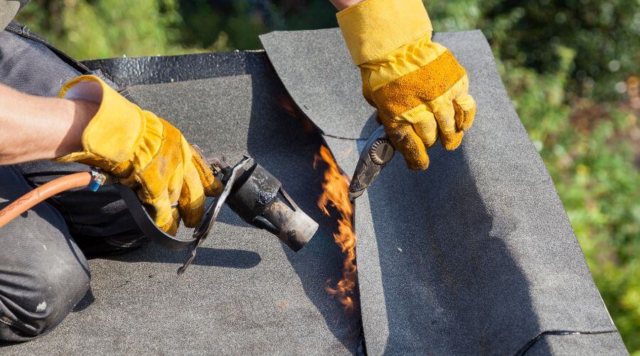 Professional gutter cleaning in Grethel, KY